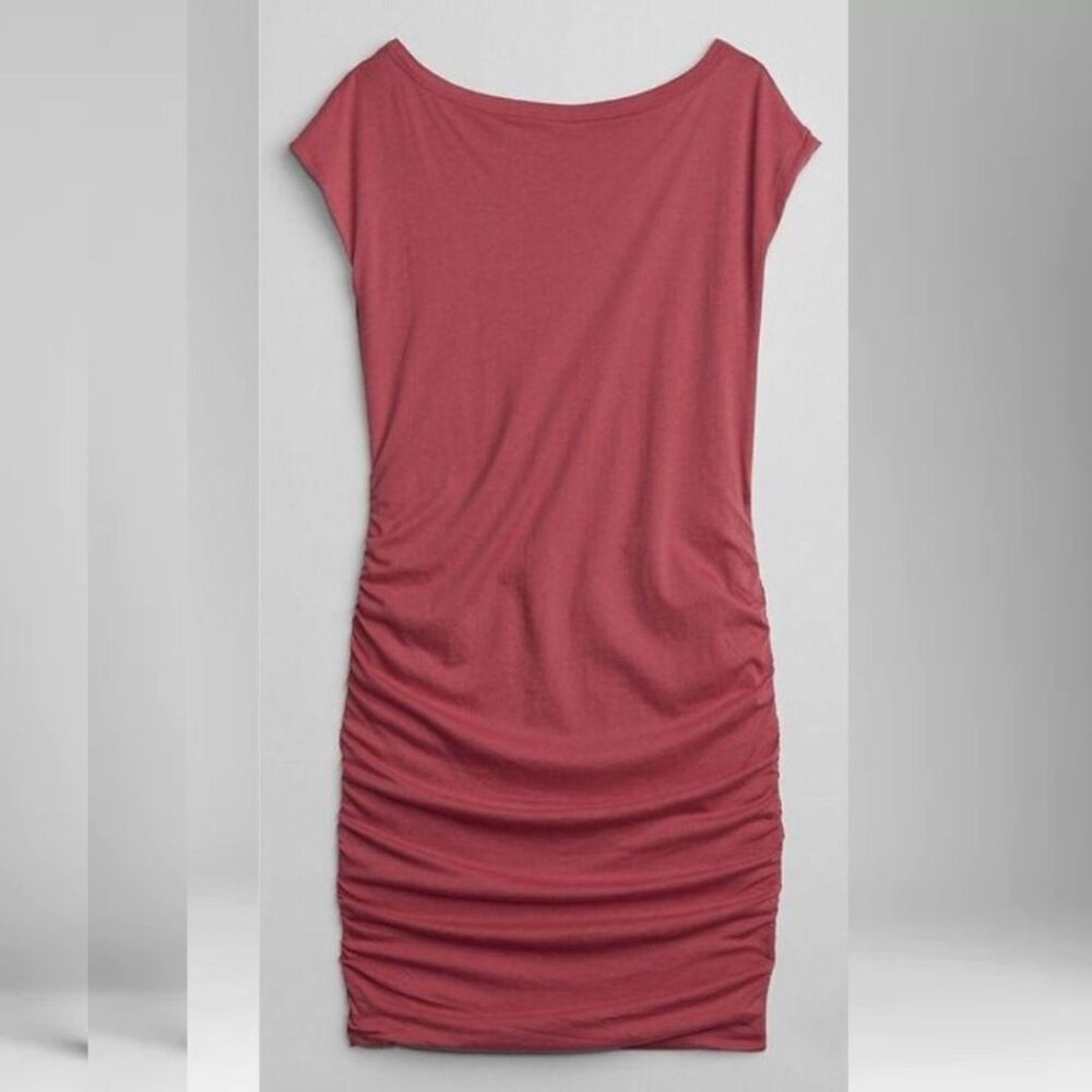 GAP - Maternity Shirred Short Sleeve T-Shirt Dress 165839 | City Pink | Small